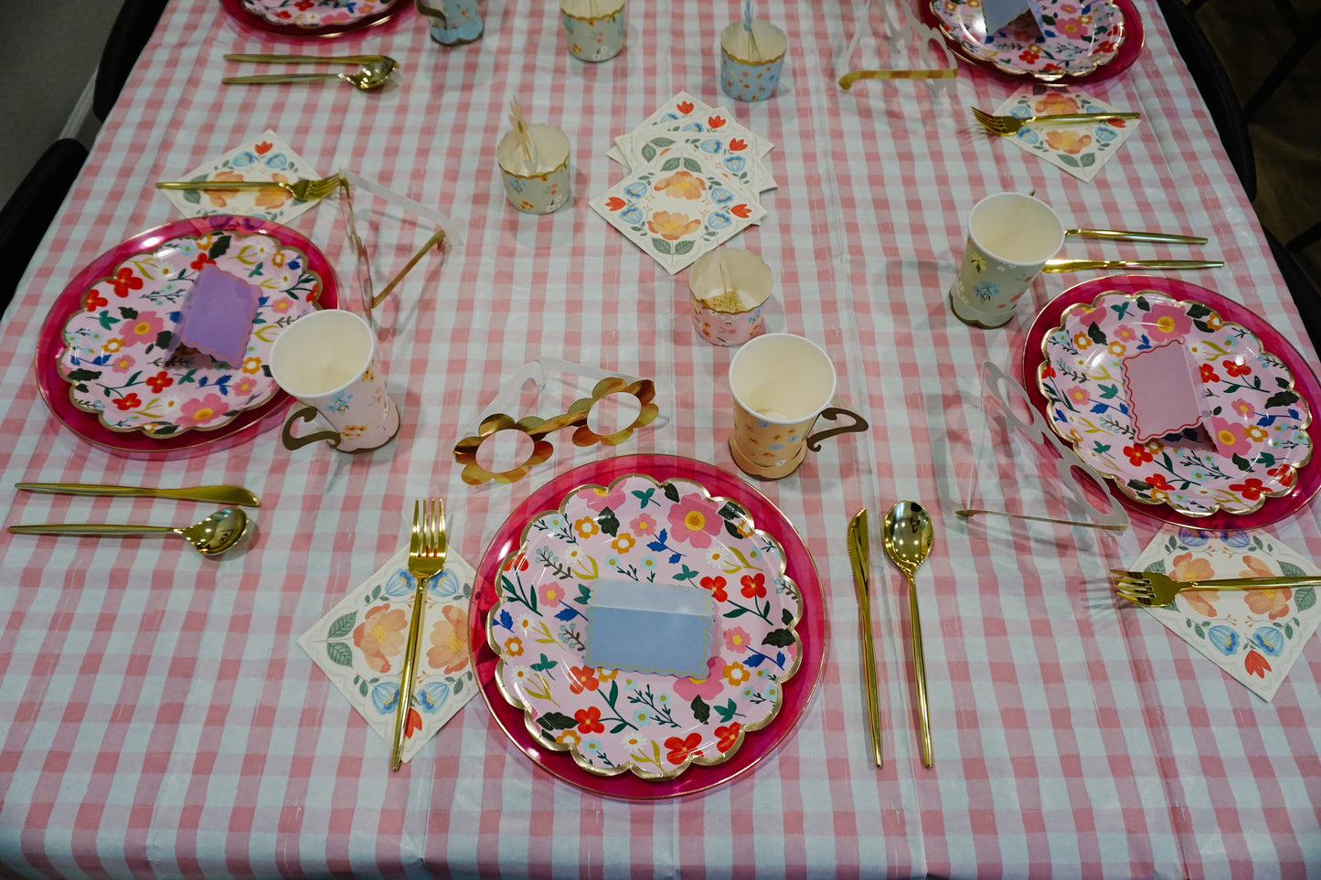 Garden Party Well Box